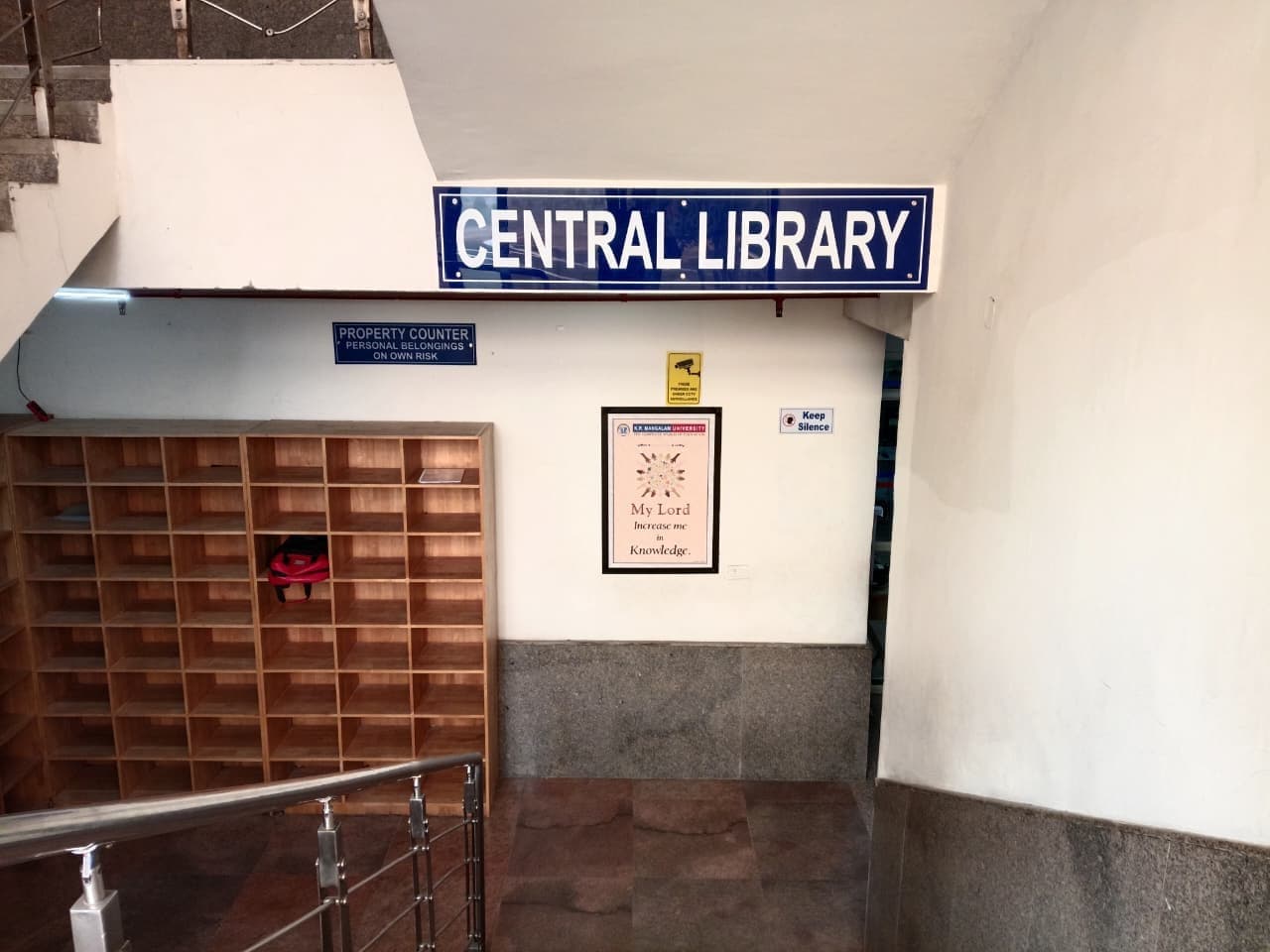 K.R. Mangalam University Gurugram Academic Building photo 34